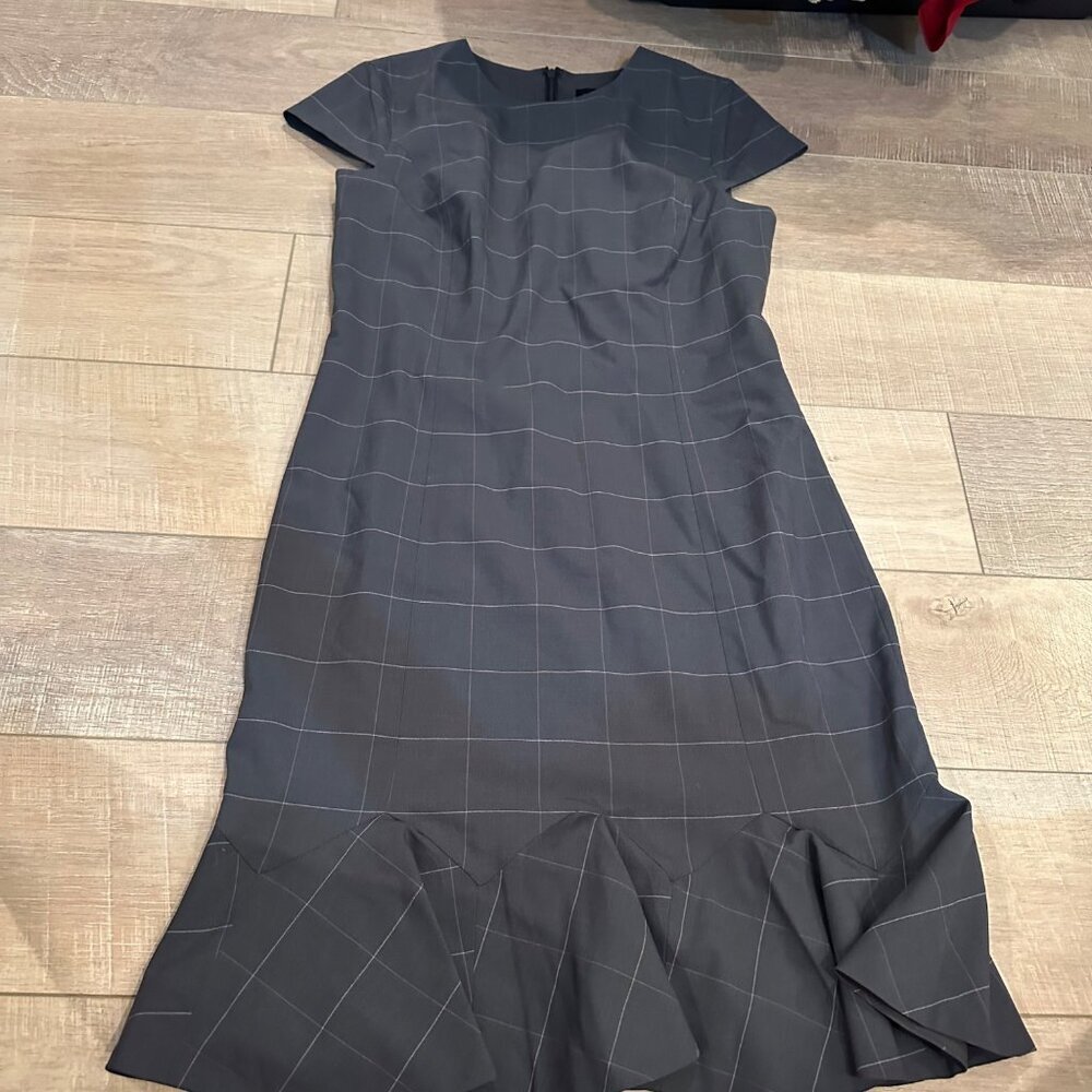 BANANA REPUBLIC WOMENS GRAY PLAID DRESS SHORT SLEEVE 10 TALL